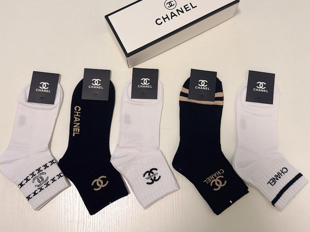 Dragons Bags Premium Luxury Socks --98638