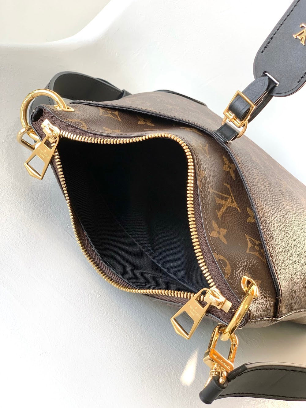 Dragons Bags LVn Luxury Bag --80690