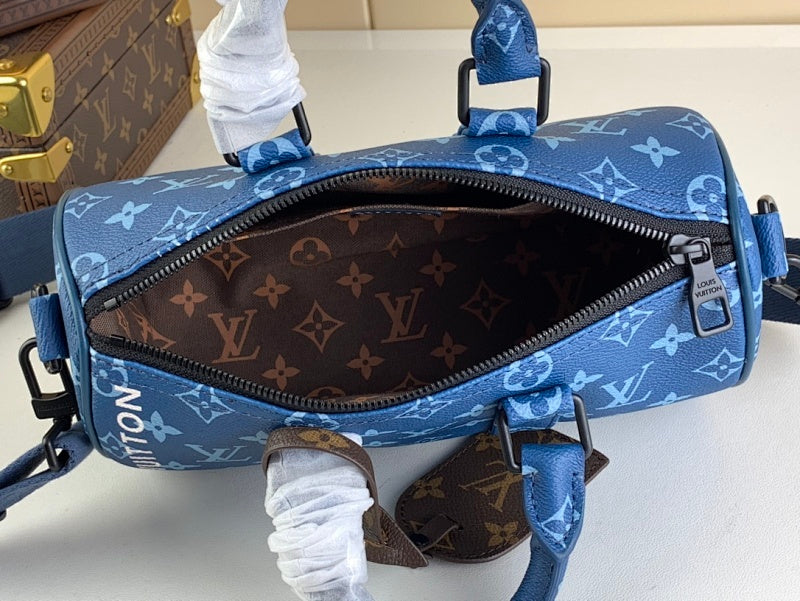 Dragons Bags ln Luxury Bag --61956