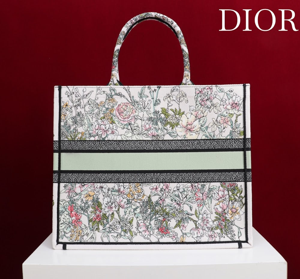 Dragons BagsDiorn Luxury Bag --116150