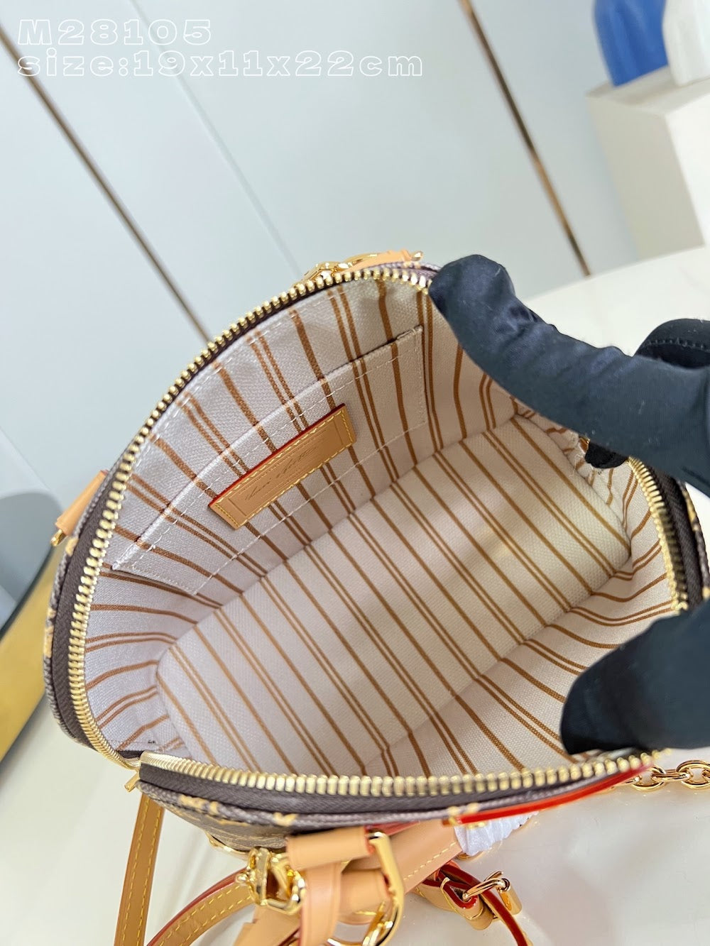 Dragons Bags ln Luxury Bag --96649