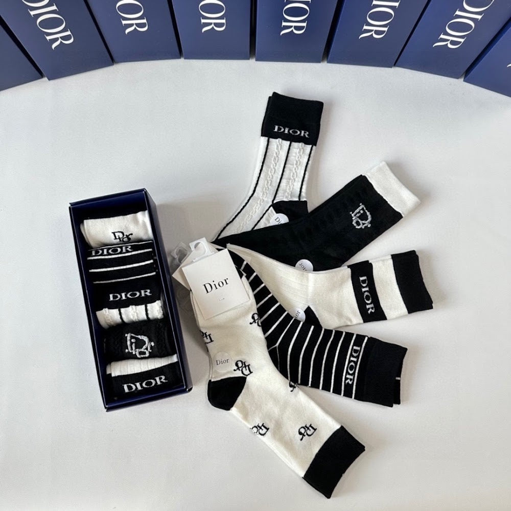 Dragons Bags Premium Luxury Socks --97783