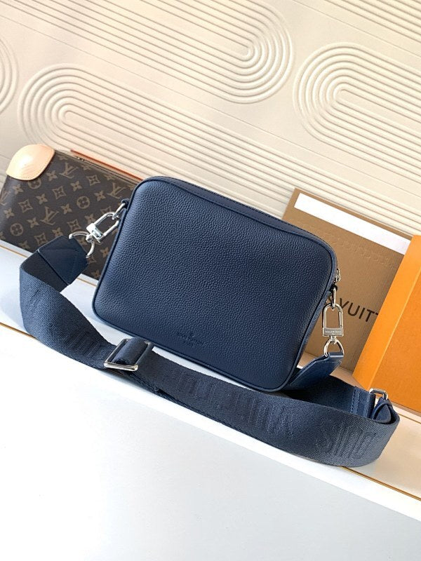 Dragons Bags ln Luxury Bag --70977