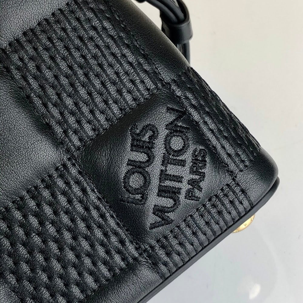 Dragons Bags ln Luxury Bag --60568