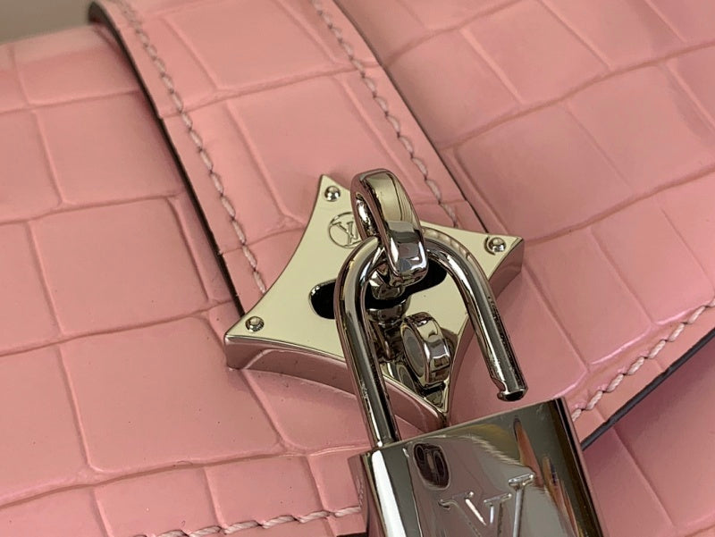 Dragons Bags ln Luxury Bag --62601