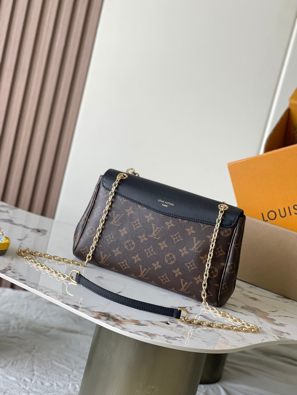 Dragons Bags ln Luxury Bag --95703