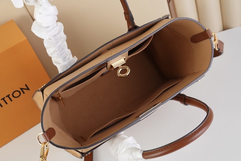 Dragons Bags ln Luxury Bag --67802
