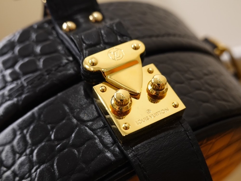 Dragons Bags ln Luxury Bag --66627
