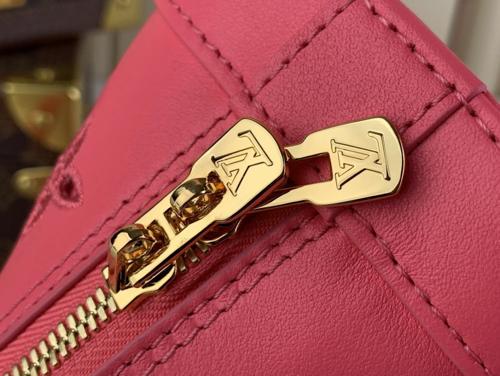 Dragons Bags ln Luxury Bag --68426