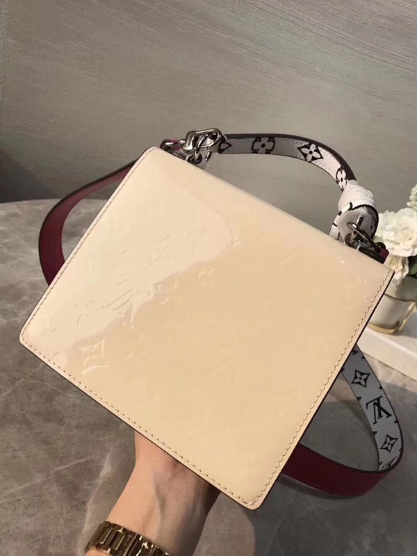 Dragons Bags ln Luxury Bag --60047