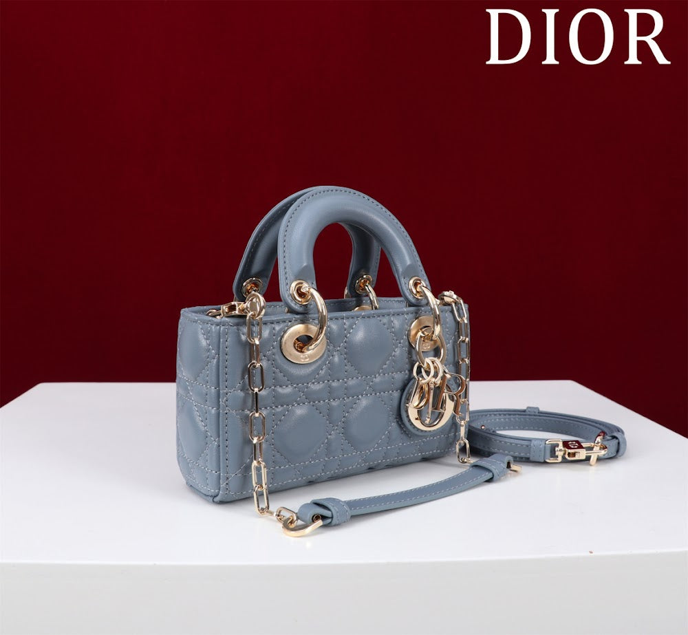 Dragons BagsDiorn Luxury Bag --116479