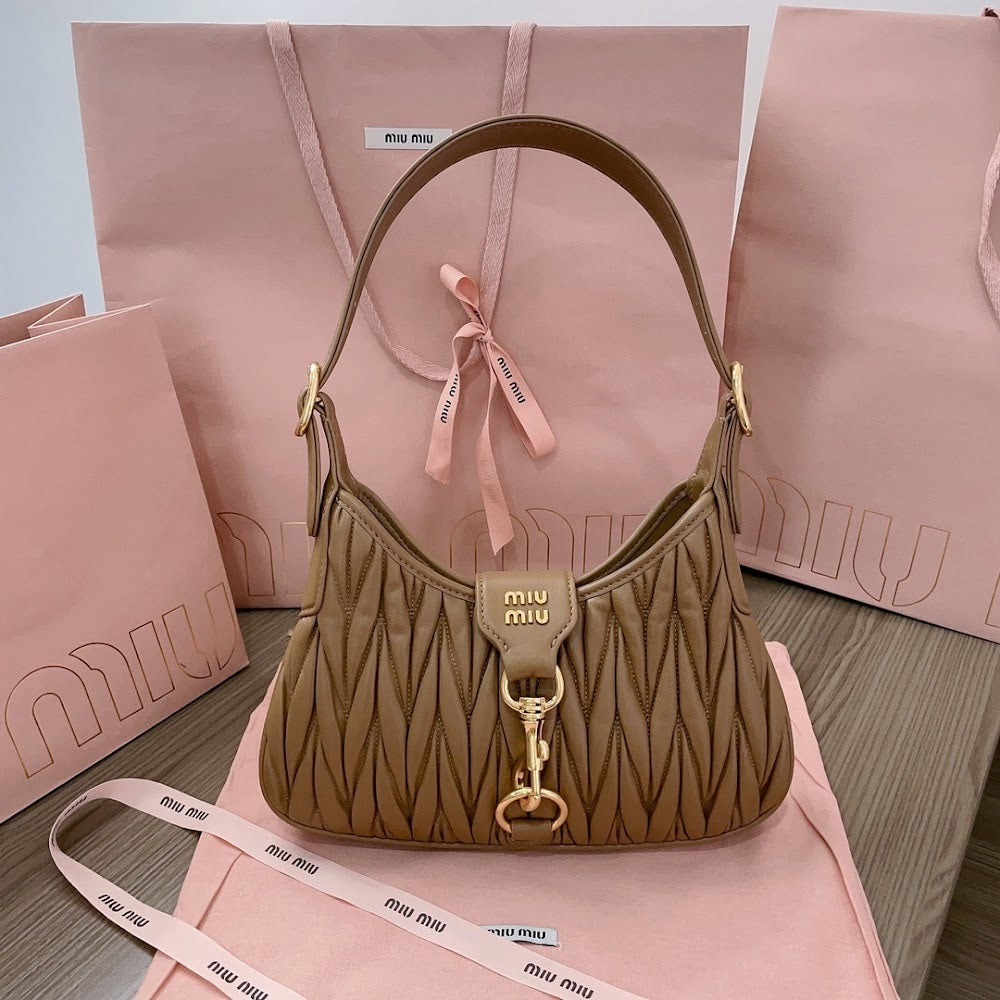 Dragons Bags Miun Miun Luxury Bag --123259