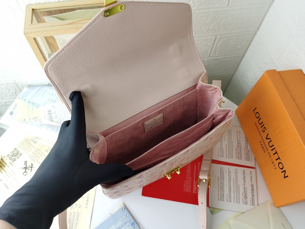 Dragons Bags ln Luxury Bag --78512