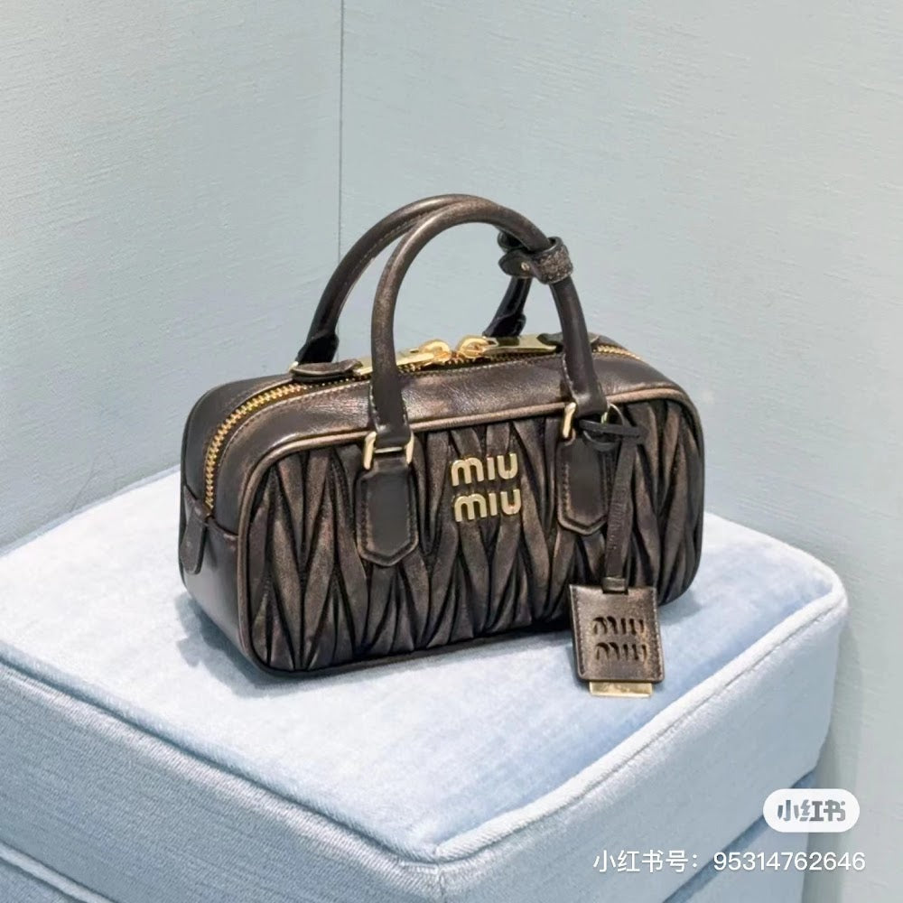 Dragons Bags Miun Miun Luxury Bag --122329