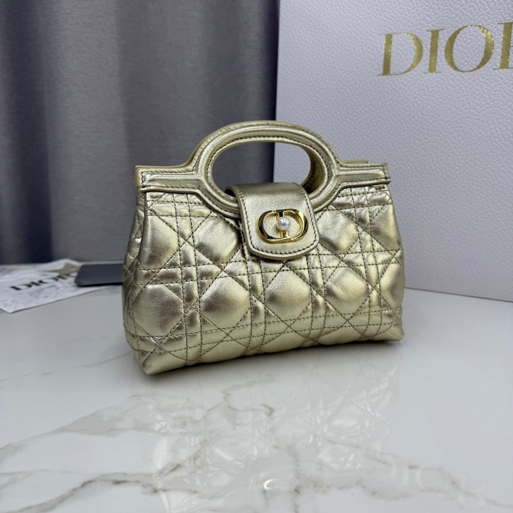 Dragons BagsDiorn Luxury Bag --116102