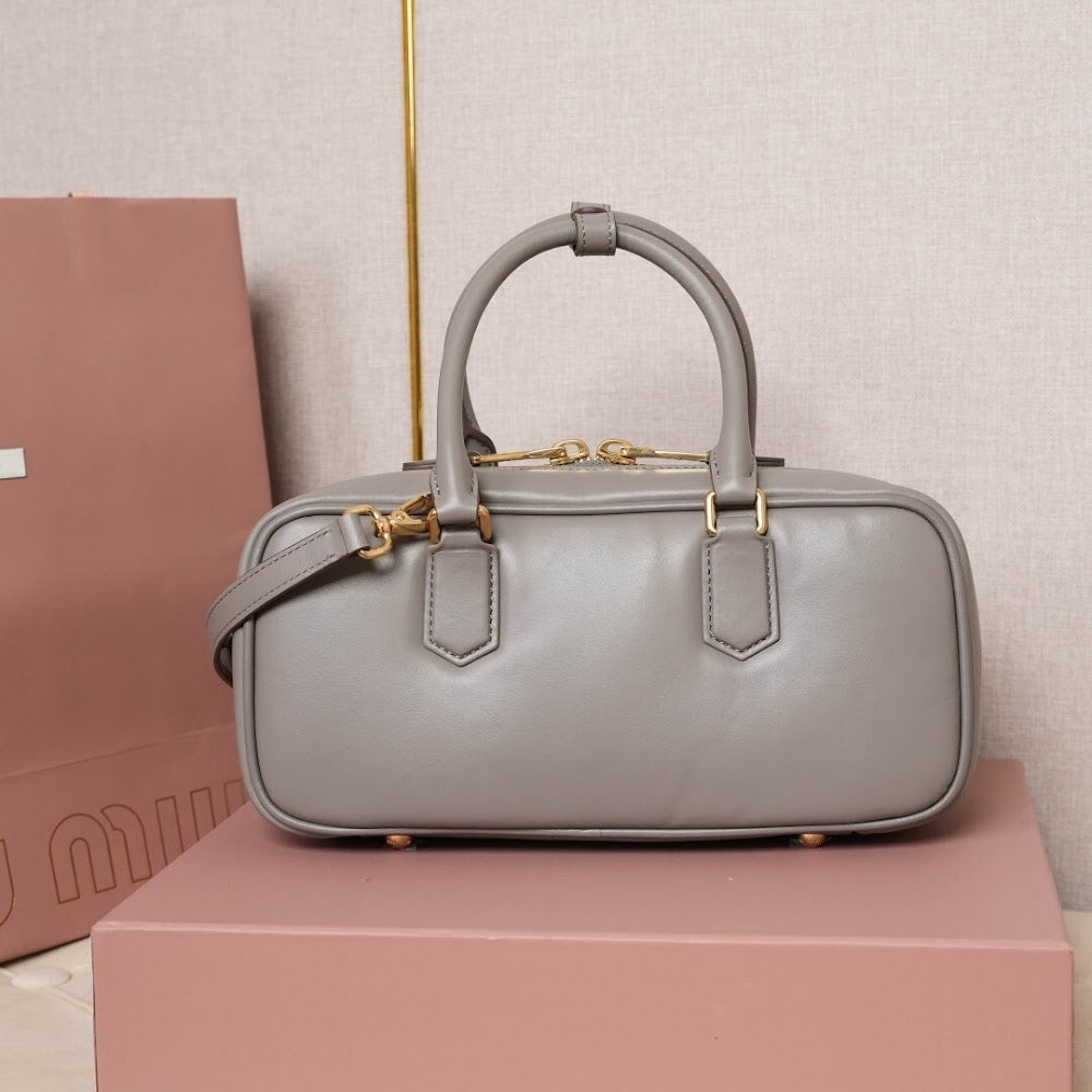 Dragons Bags Miun Miun Luxury Bag --123524