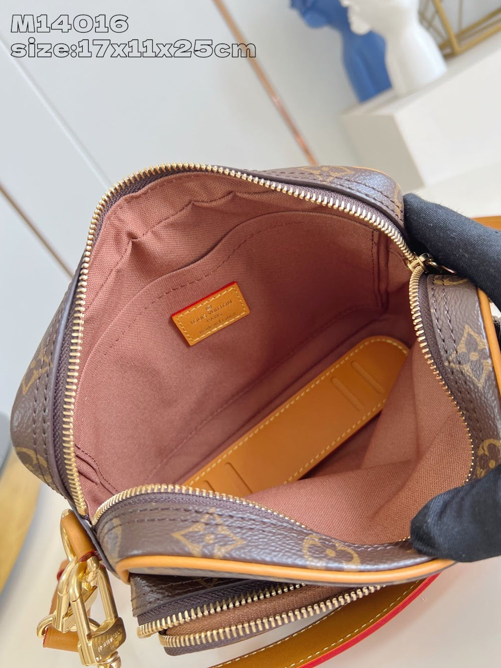 Dragons Bags ln Luxury Bag --96442