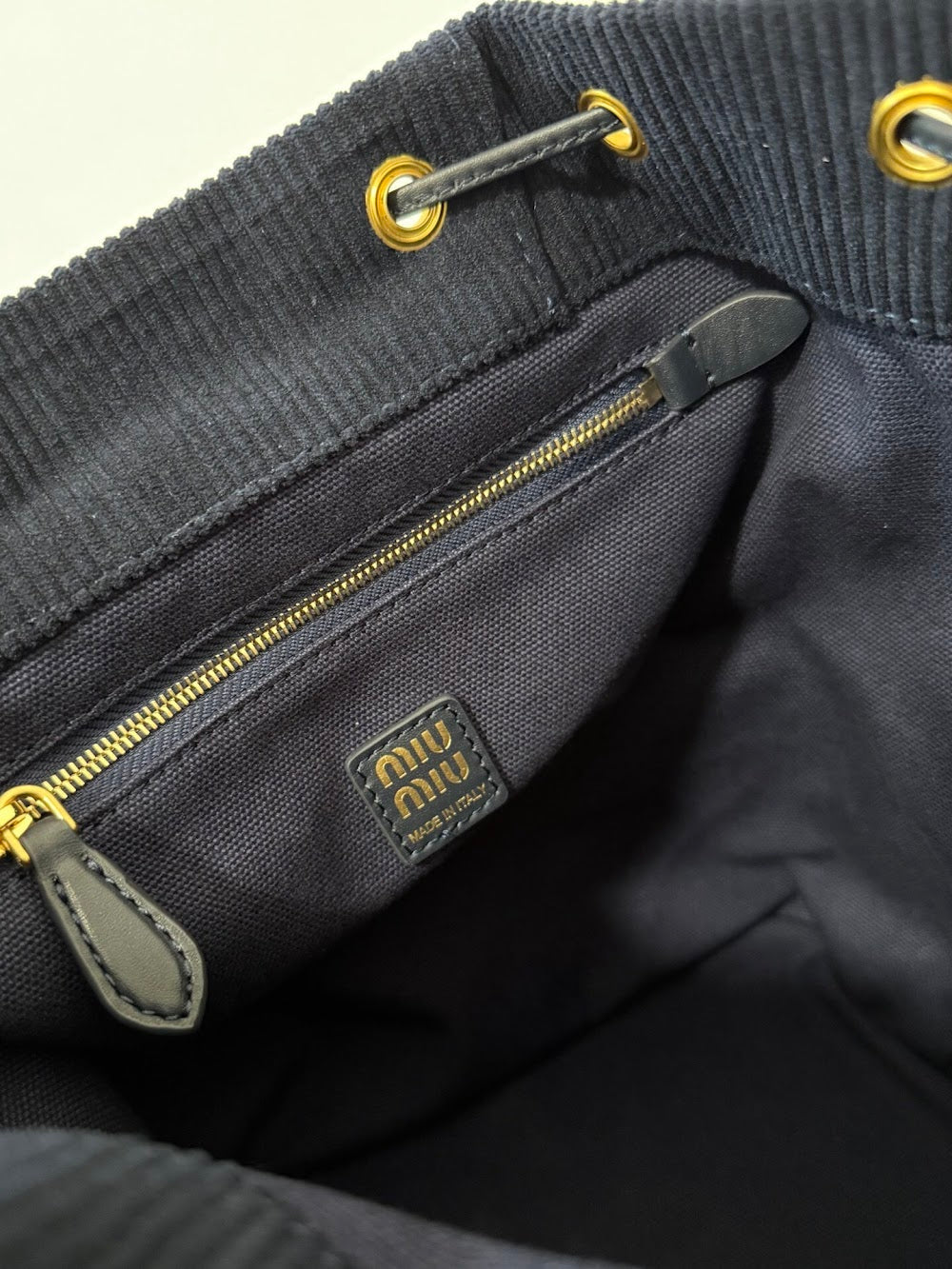 Dragons Bags Miun Miun Luxury Bag --122742