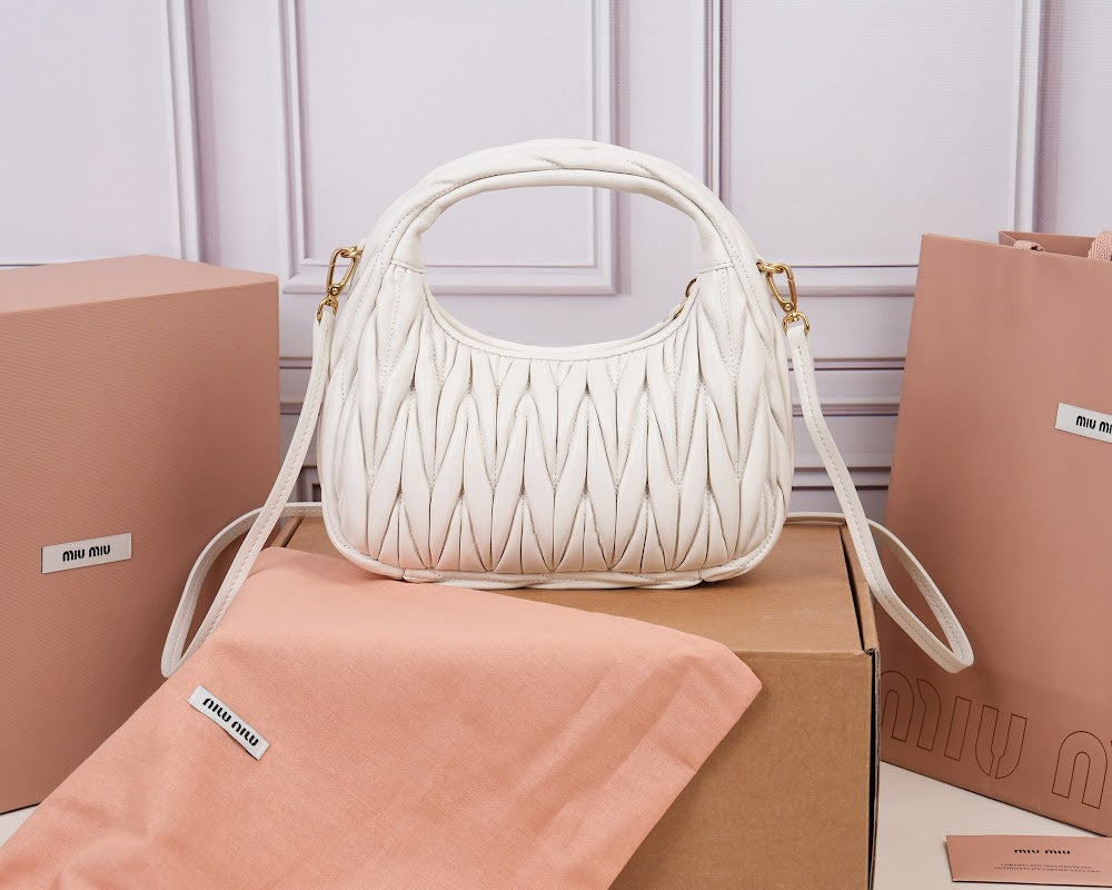 Dragons Bags Miun Miun Luxury Bag --123055