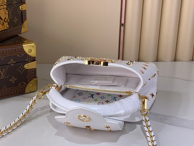 Dragons Bags ln Luxury Bag --63110