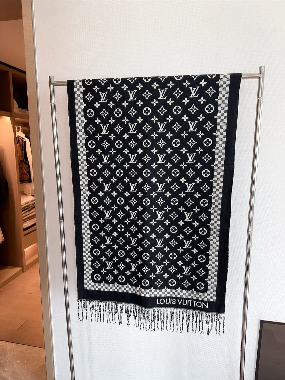 Dragons Bags Premium Designer Scarf --99387