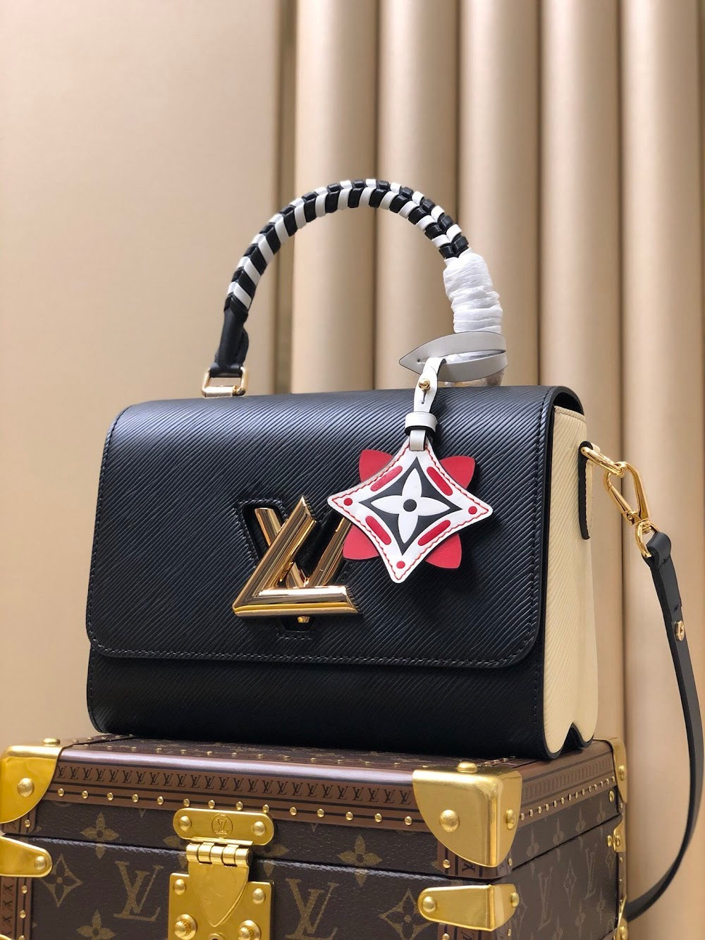 Dragons Bags ln Luxury Bag --67079