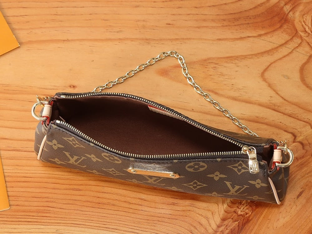 Dragons Bags ln Luxury Bag --97269