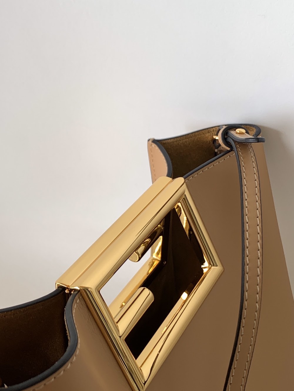 new-designer-premium-bags-nm15349