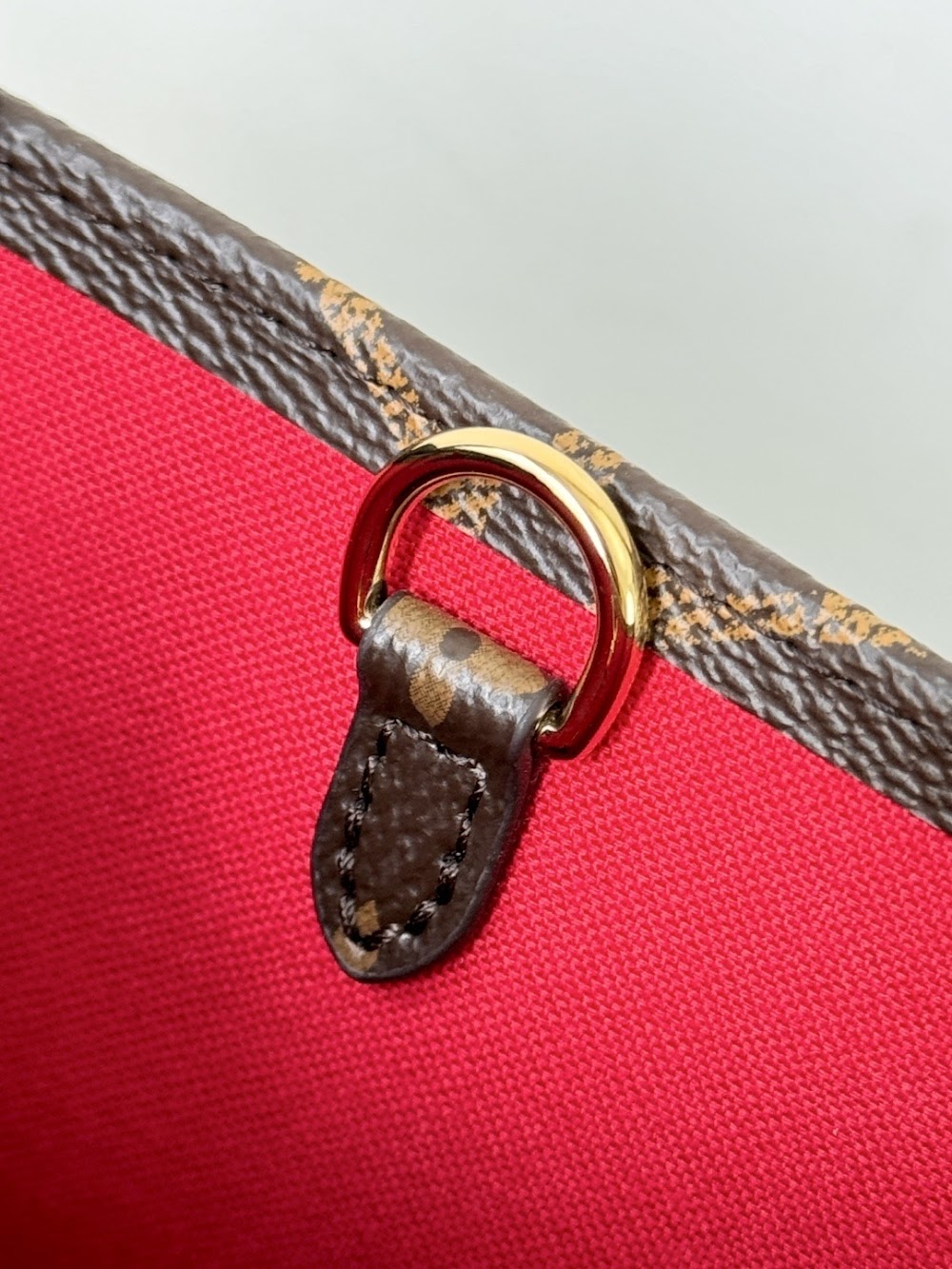 Dragons Bags ln Luxury Bag --96815