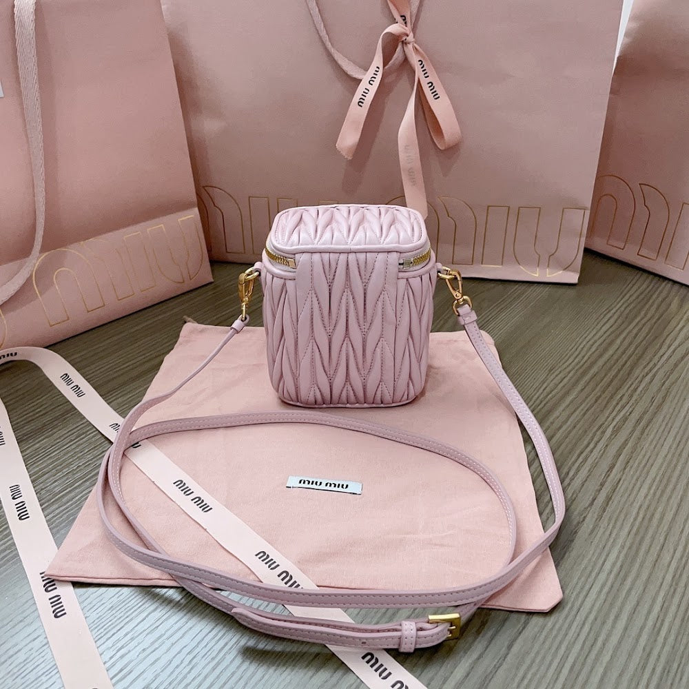 Dragons Bags Miun Miun Luxury Bag --123281