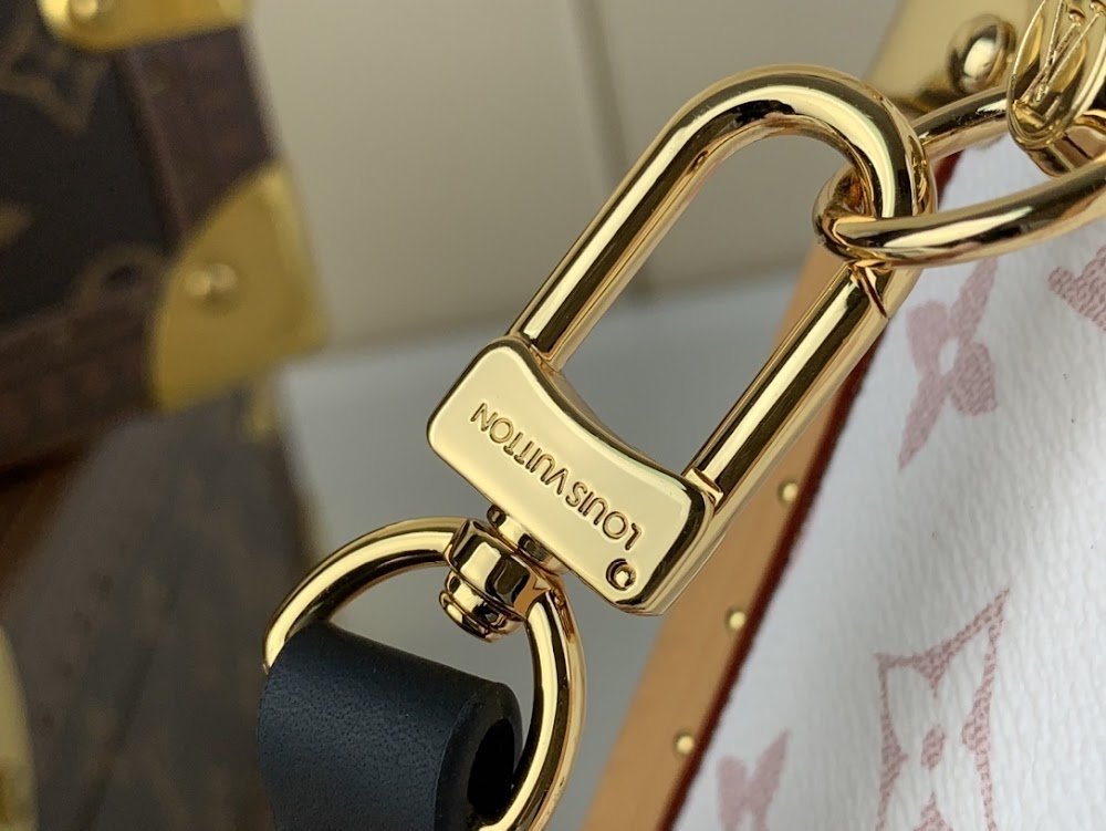 Dragons Bags ln Luxury Bag --68471