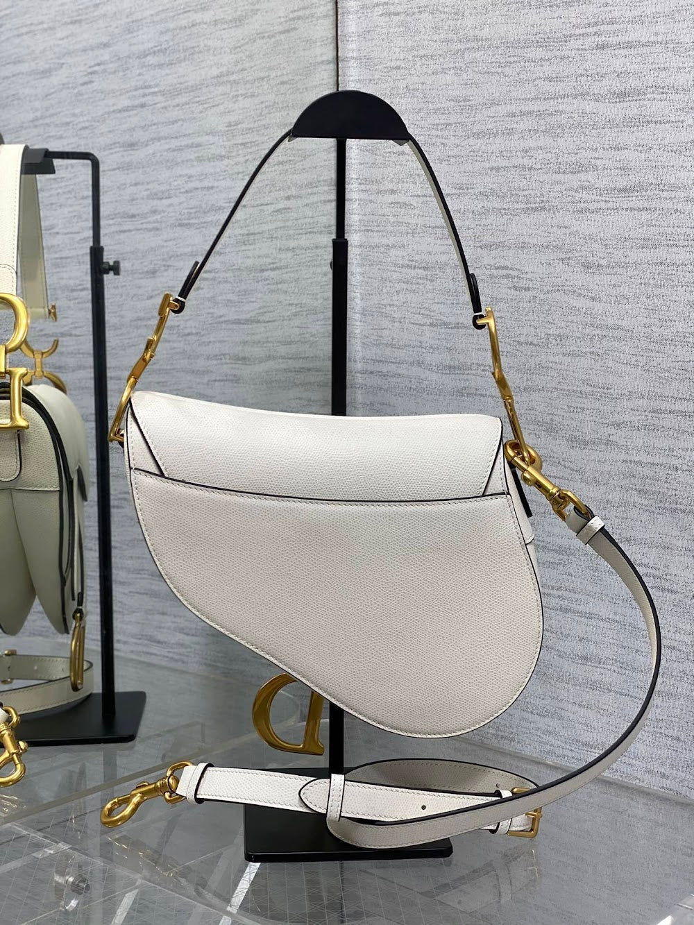 new-luxury-designer-bags-nm16176