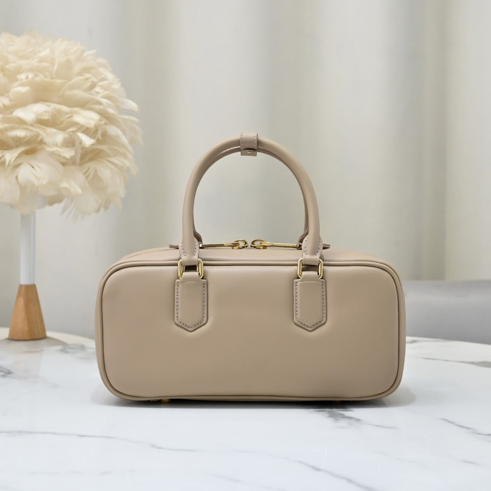 Dragons Bags Miun Miun Luxury Bag --123615