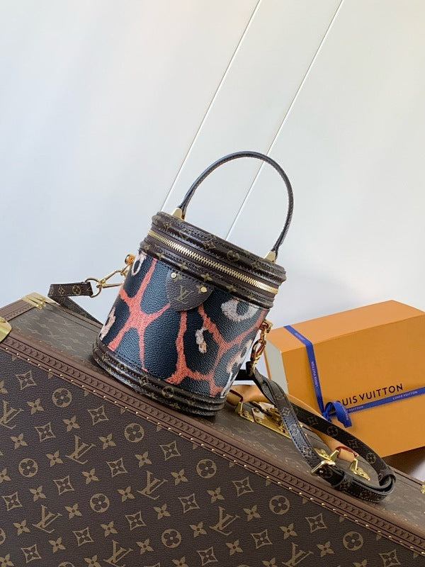 Dragons Bags ln Luxury Bag --81775
