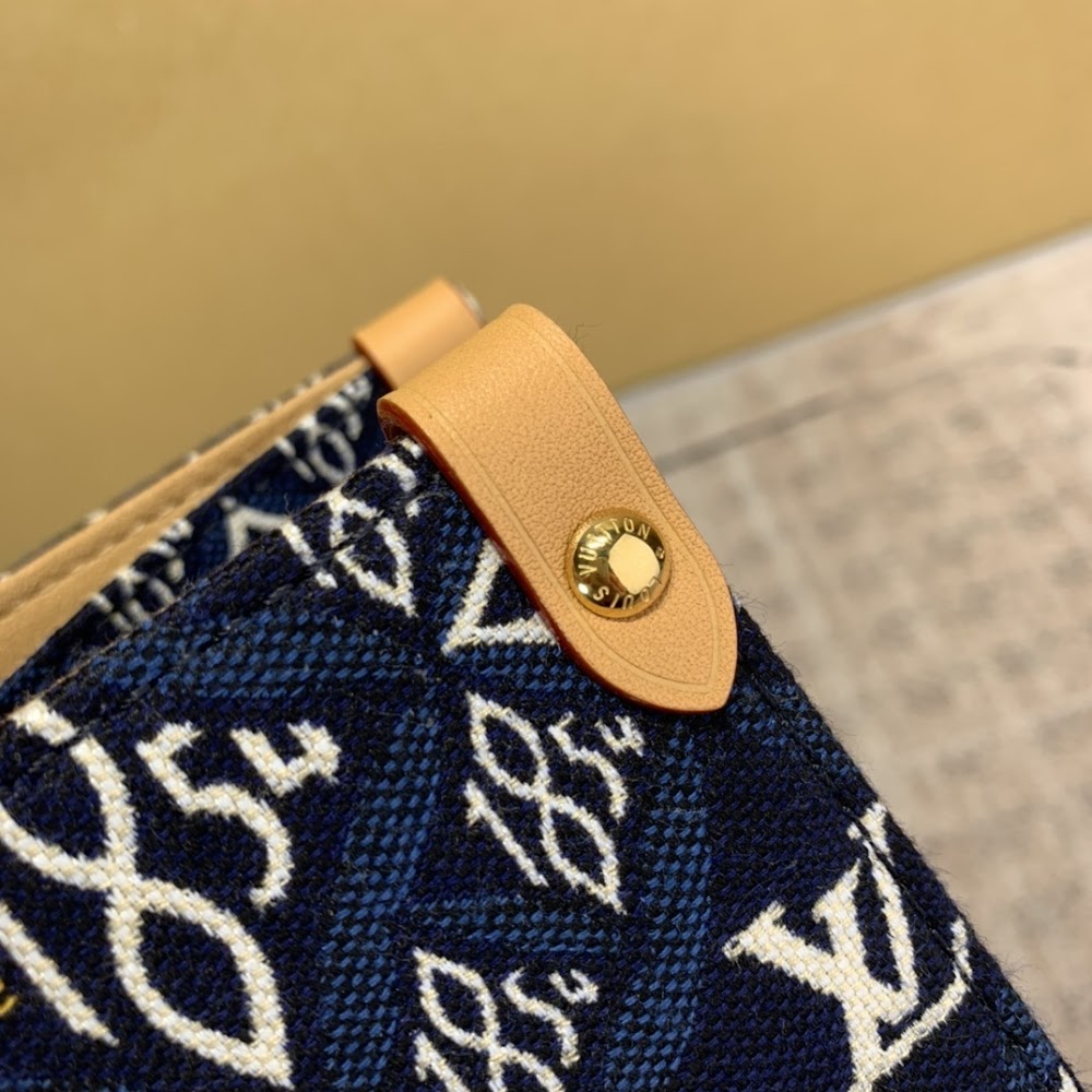 Dragons Bags ln Luxury Bag --66306