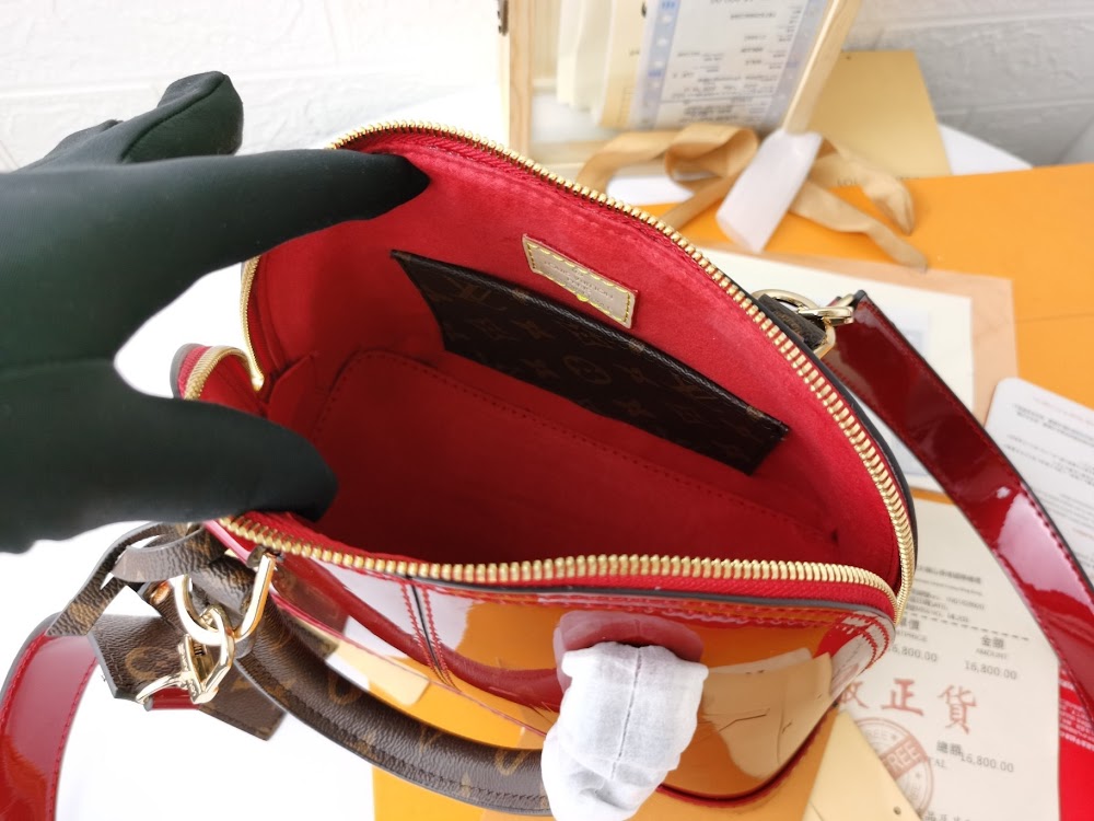 Dragons Bags ln Luxury Bag --78140