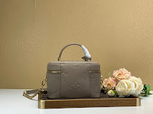 new-luxury-designer-bags-nm4965