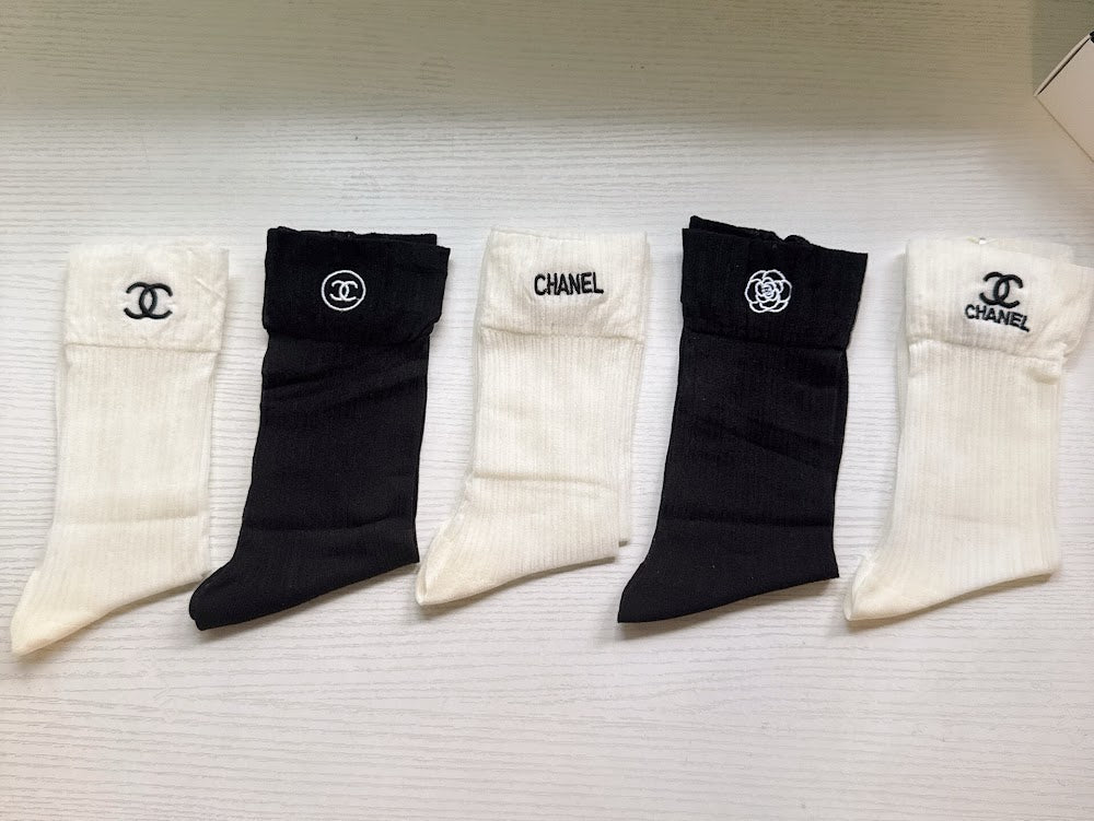 Dragons Bags Premium Luxury Socks --98591
