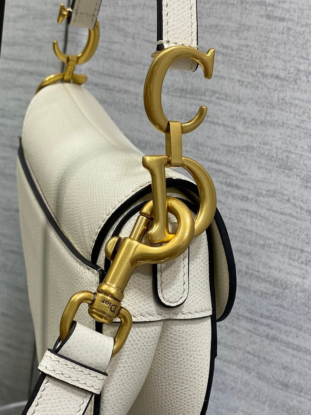 Dragons BagsDiorn Luxury Bag --114994