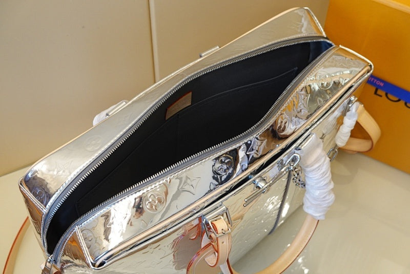Dragons Bags ln Luxury Bag --58618