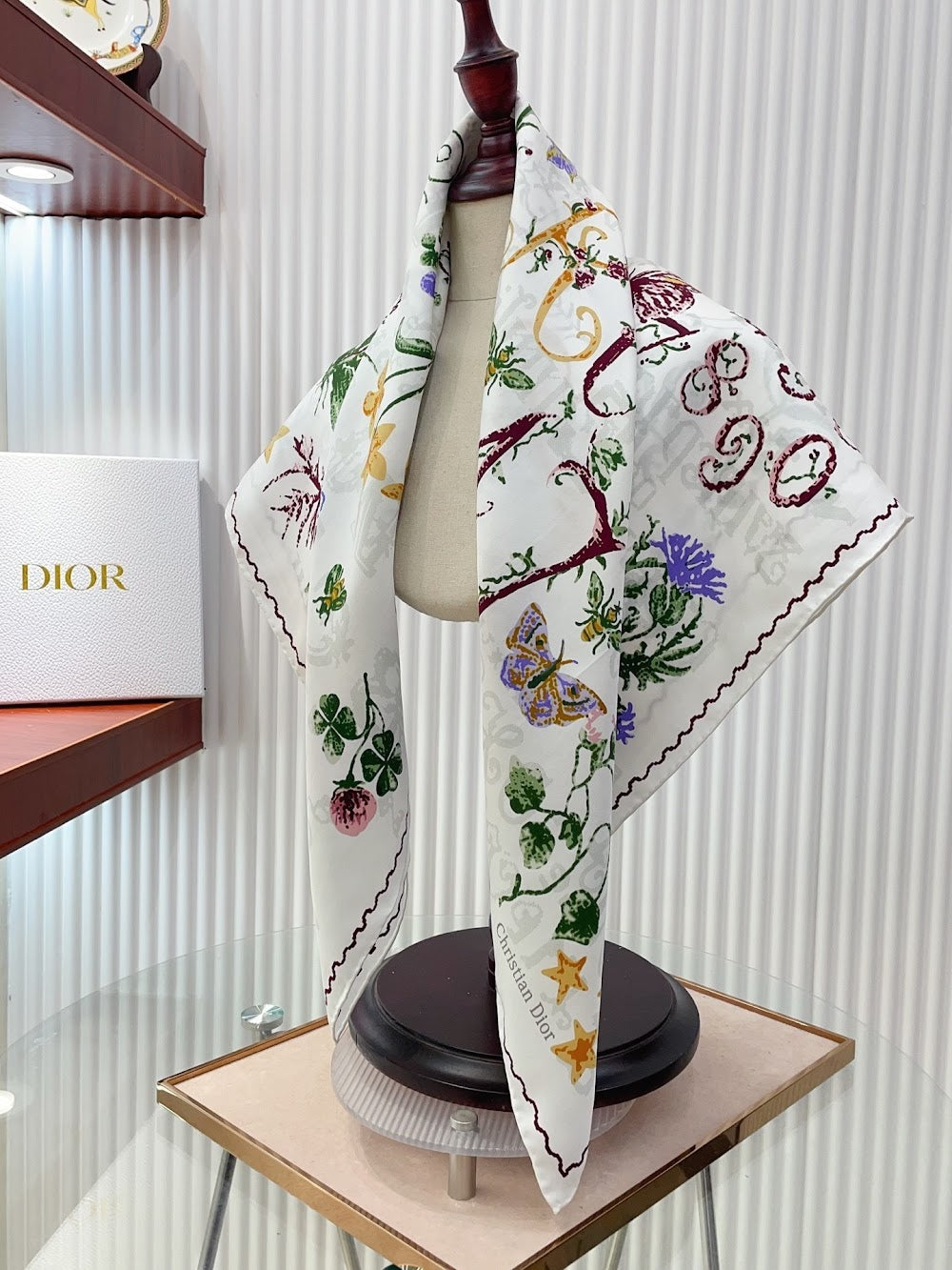 Dragons Bags Premium Designer Scarf --98782