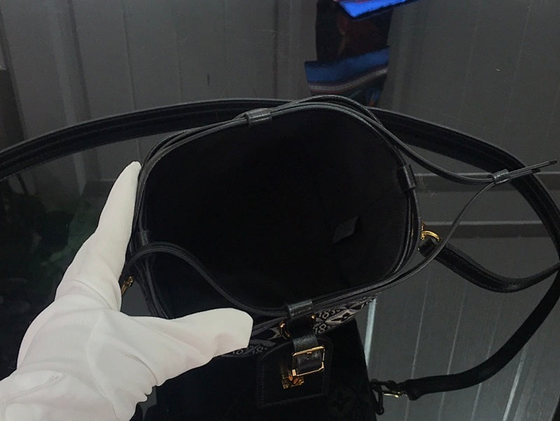 Dragons Bags ln Luxury Bag --59341