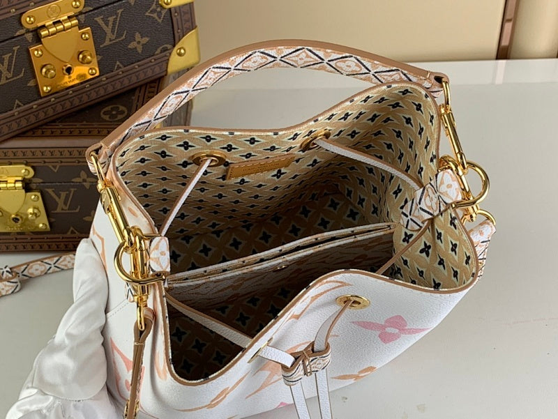 Dragons Bags ln Luxury Bag --68320