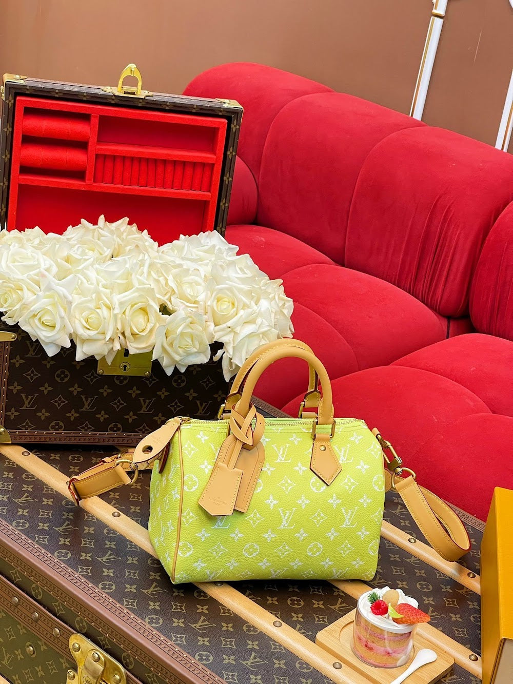 Dragons Bags ln Luxury Bag --97399