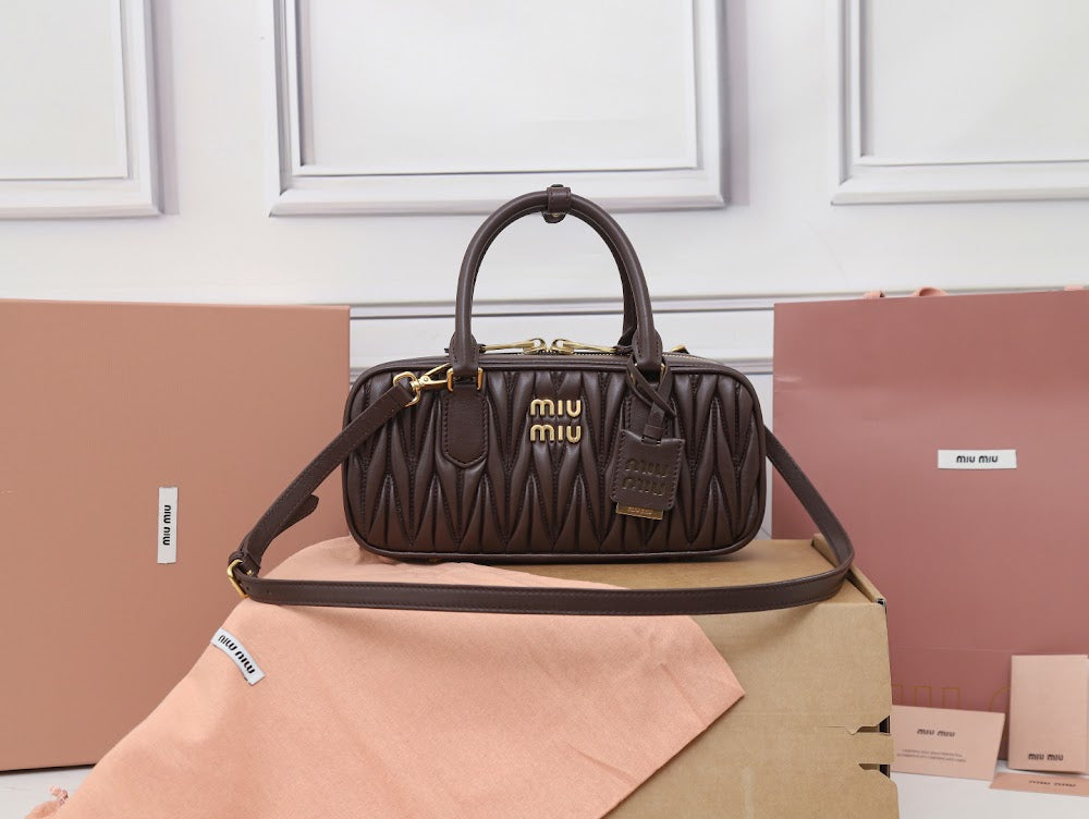 Dragons Bags Miun Miun Luxury Bag --123382