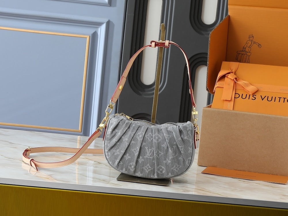 Dragons Bags ln Luxury Bag --77063