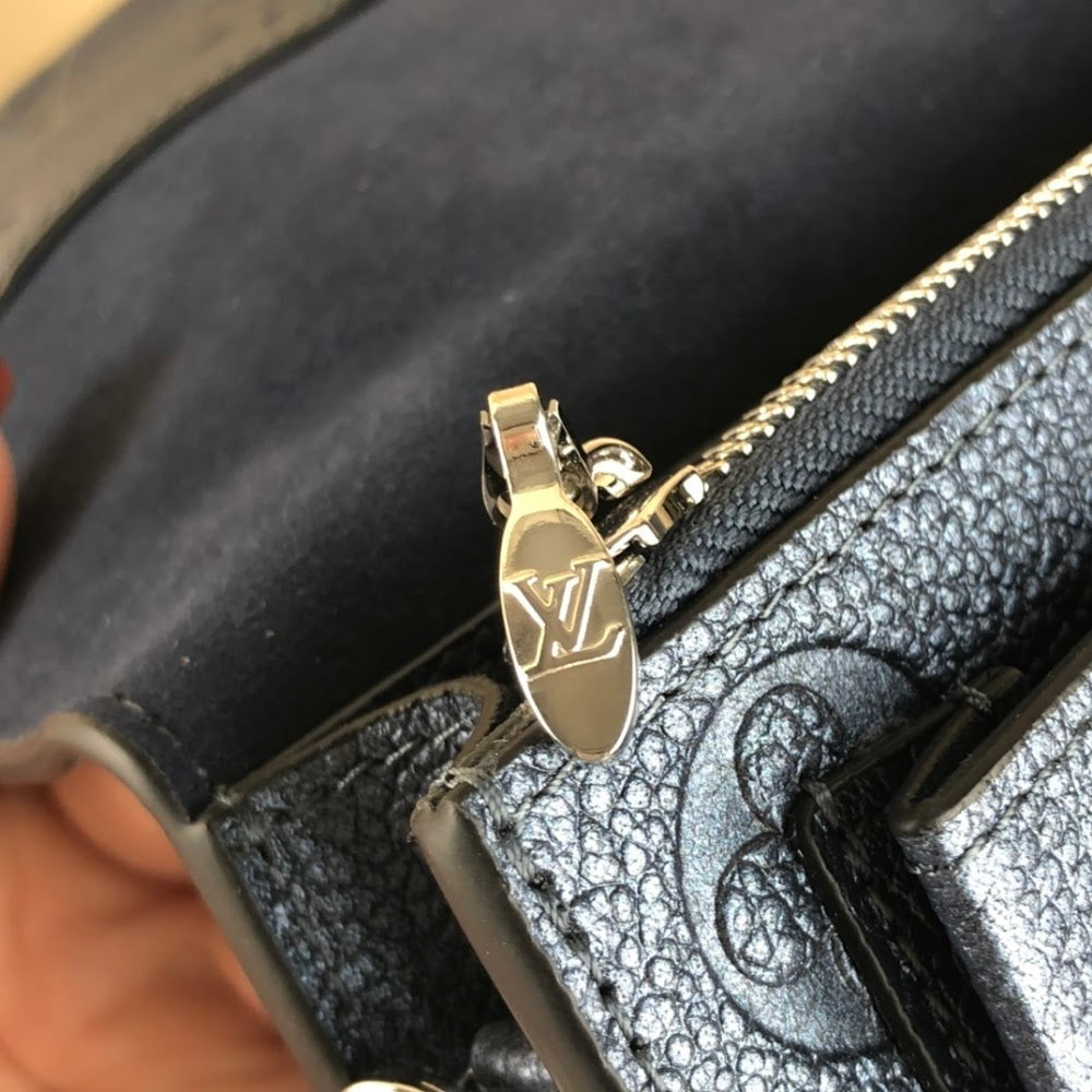 Dragons Bags ln Luxury Bag --60548