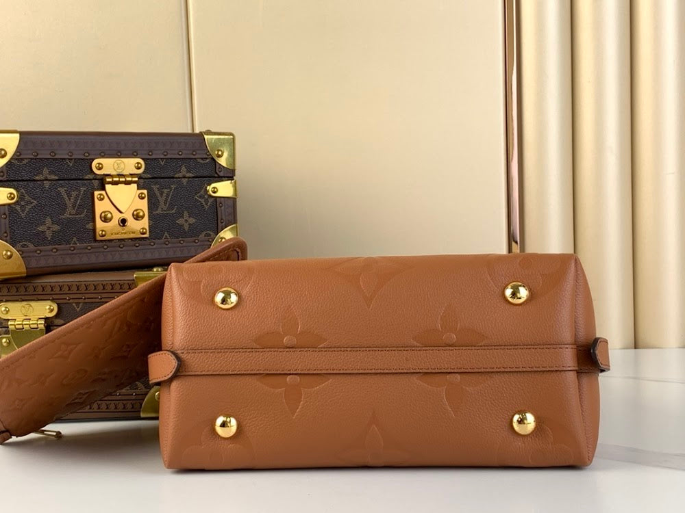 Dragons Bags ln Luxury Bag --69132
