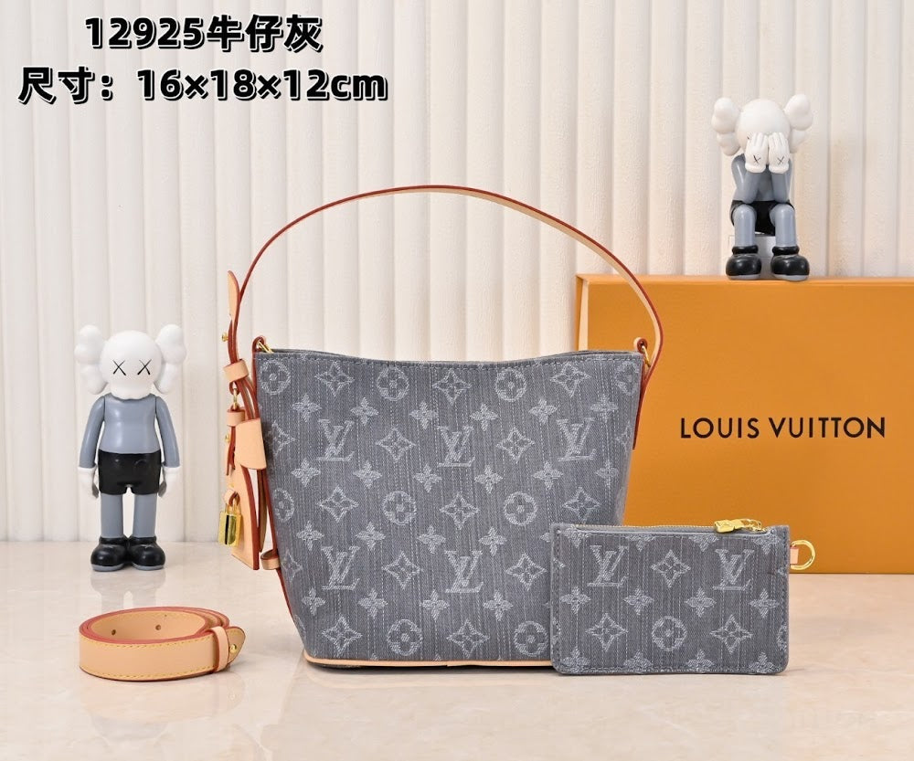 Dragons Bags ln Luxury Bag --76956
