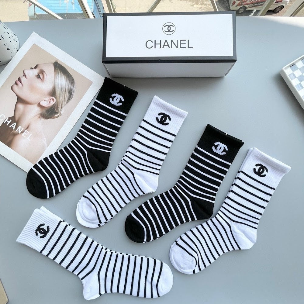 Dragons Bags Premium Luxury Socks --97739